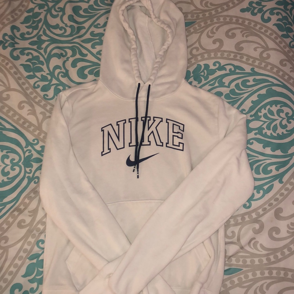 white nike sweatshirt!